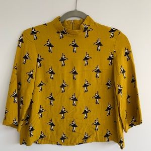 Mock neck mid sleeve top